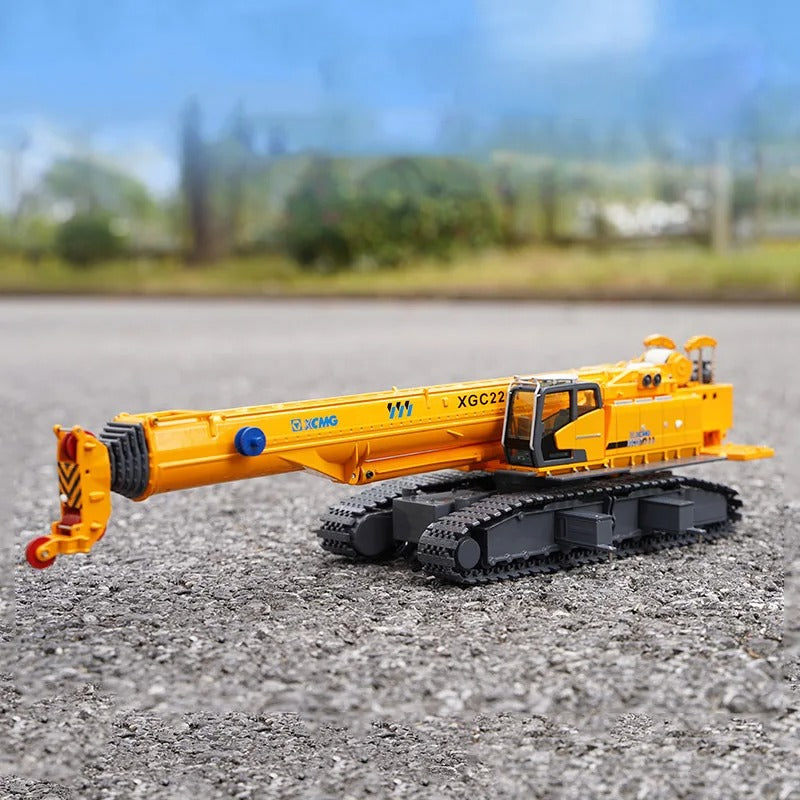 Diecast 1/50 Truck Models XGC220T Telescopic Boom Crawler Crane Crane Alloy Engineering Model Toys Collection Gifts Display show